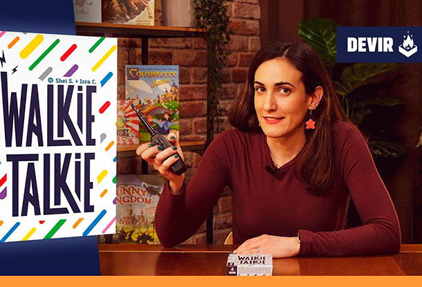 com-es-juga-a-walkie-talkie